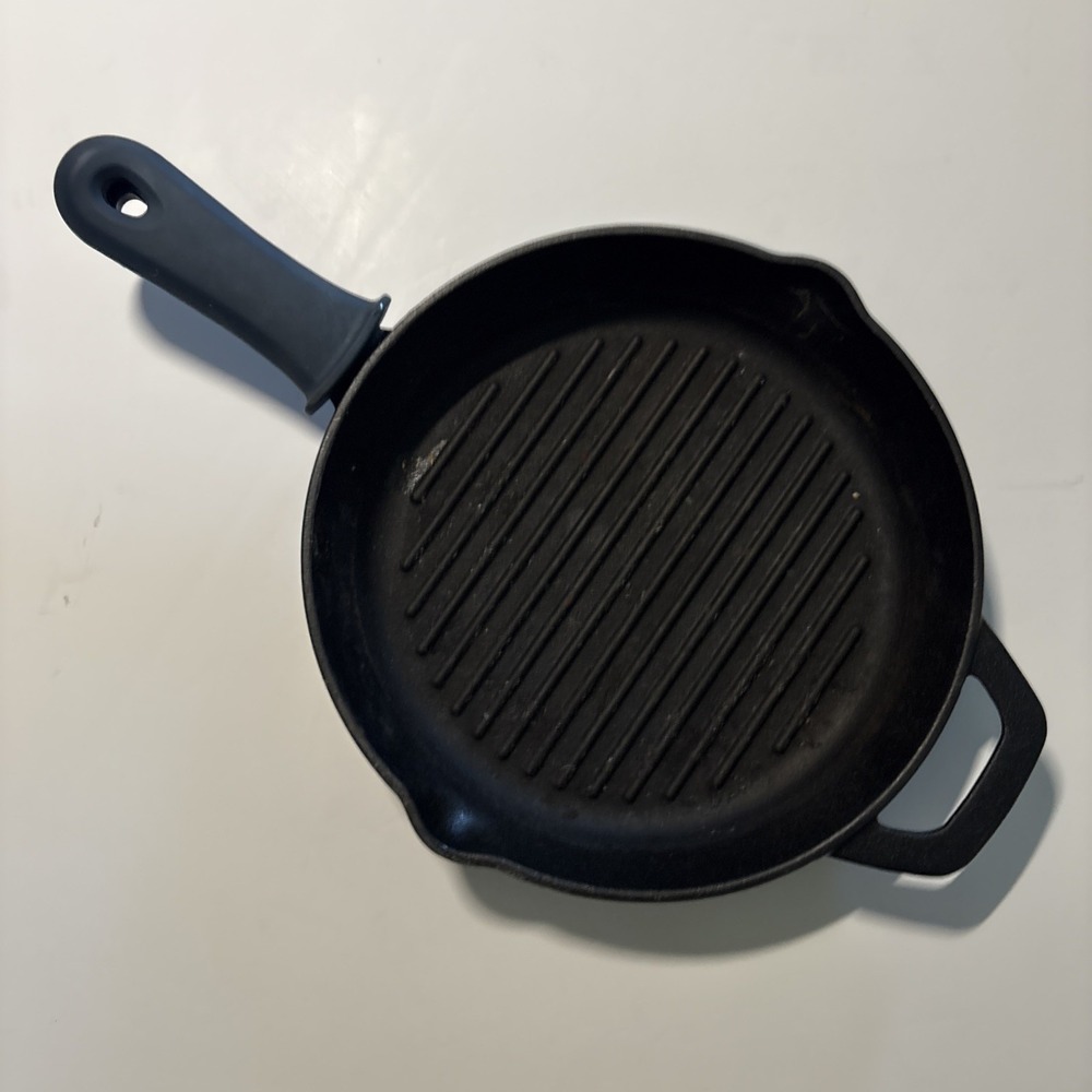 Tramontina Pre-Seasoned Cast Iron 10 inch Black Grill Skillet Pan/w Grip No Lid
